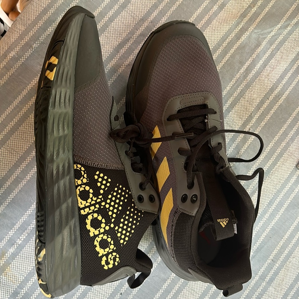 Adidas ADIwear men’s sneakers. Size 11 1/2. New without tags. Never used.